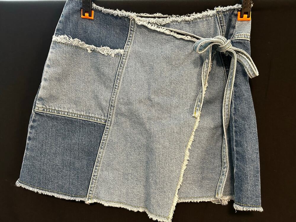 BDG Urban Outfitters Patchwork Denim Wrap Mini Skirt Women’s M Tie Side Y2K